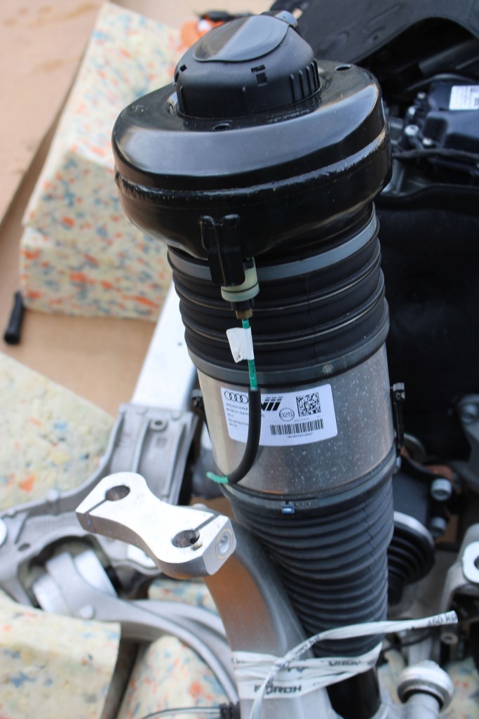 Audi e-tron амортизатор 4ke616039e 4ke 616 039 e 4ke616039g пневматический правый Доставка