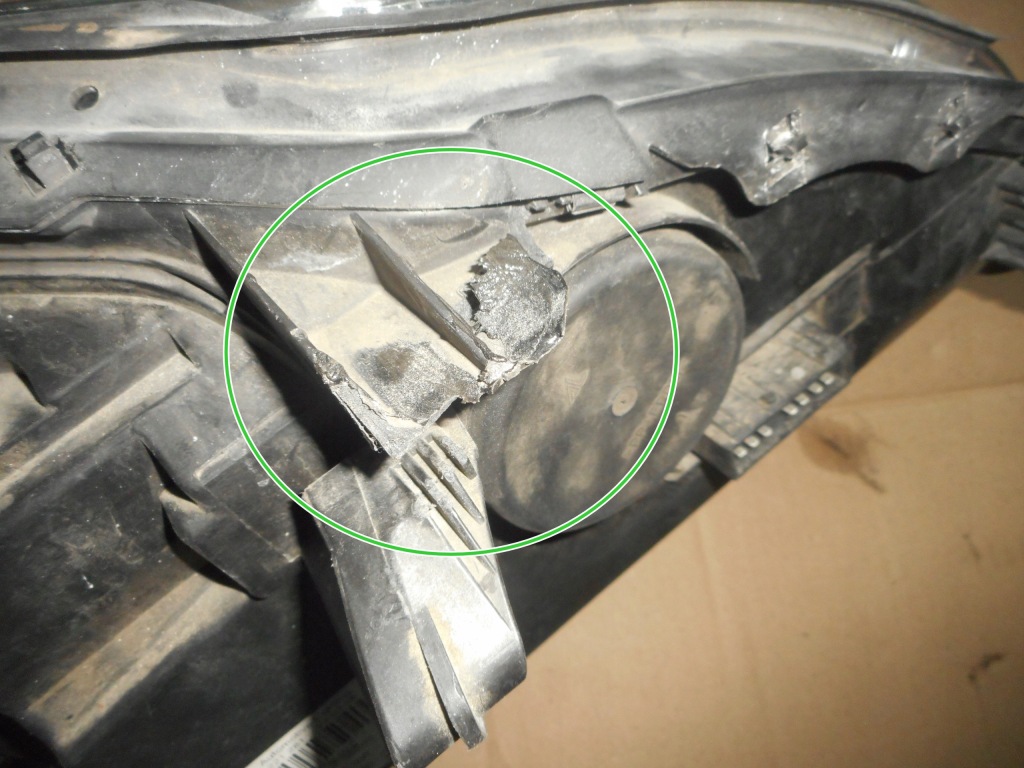 Citroen c6 фара правая передняя перед 9660983380 1307329100 с Разборки