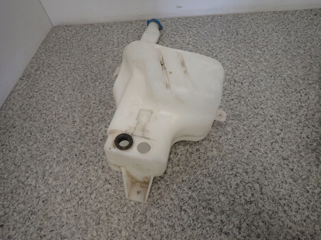 фото №5, Suzuki sx4 06 бачок распылителя jp