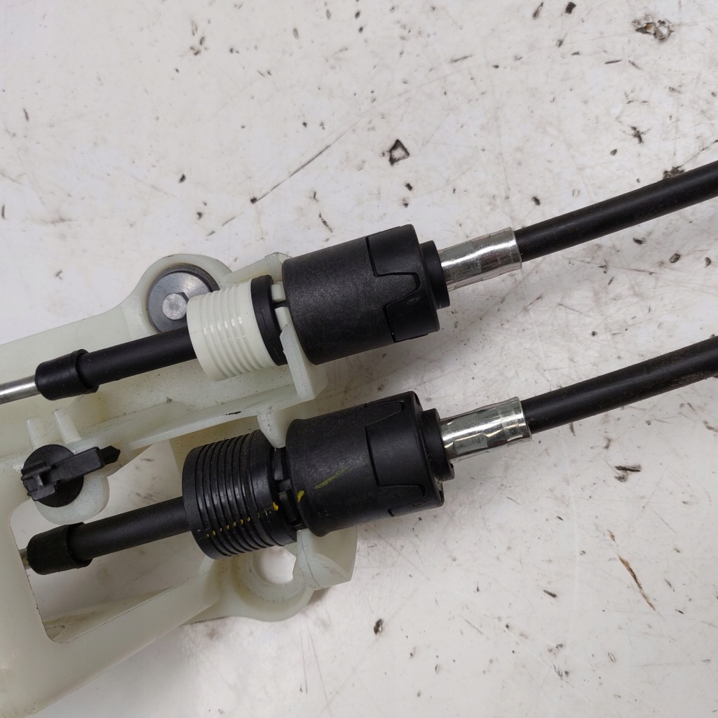 фото №7, Volvo v40 ii 2,0d домкрат вибірник передач 31325593 4yta058