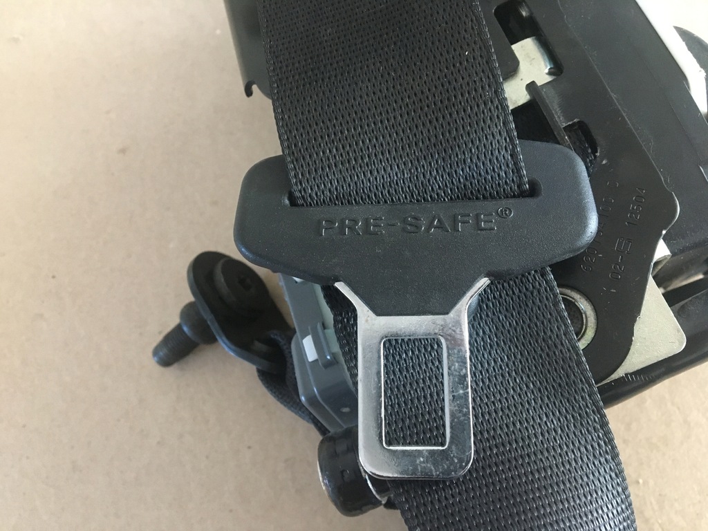 фото №9, Mercedes cla w117 c117 w176 w156 pas правий перед доводчик pre-safe