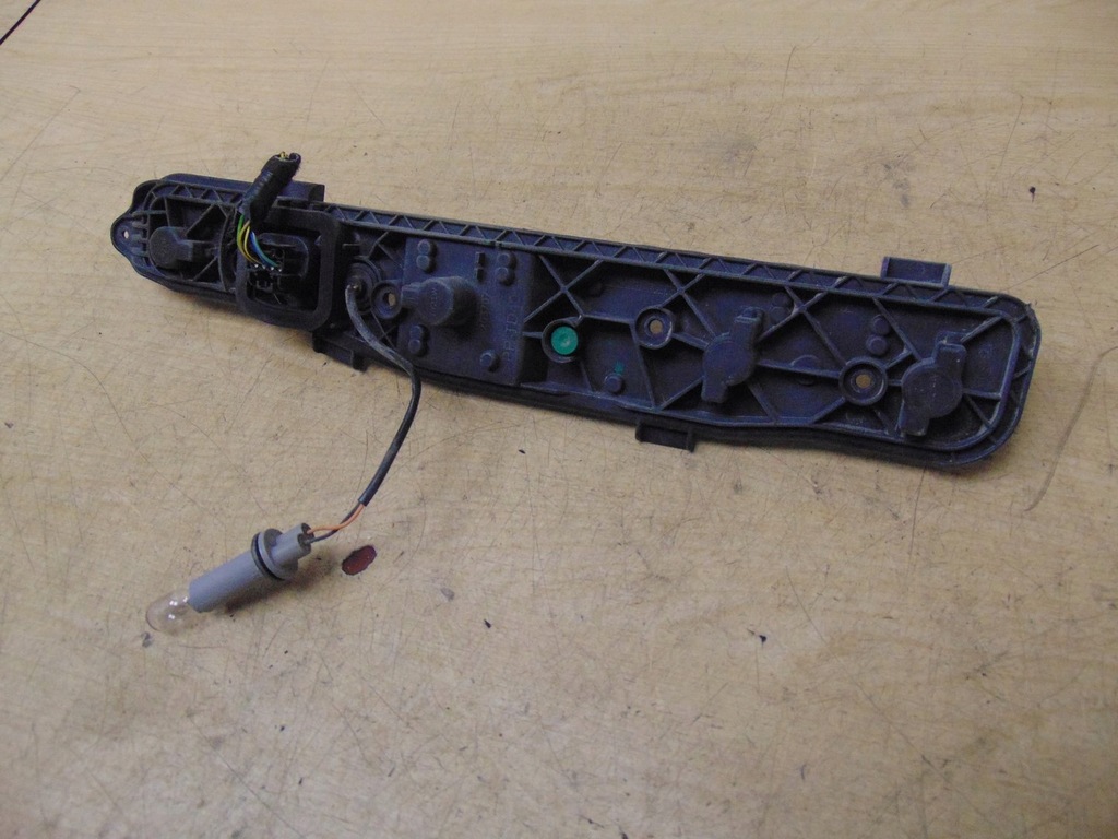 фото №10, Вкладиш лампи задня правий opel combo d 20370751