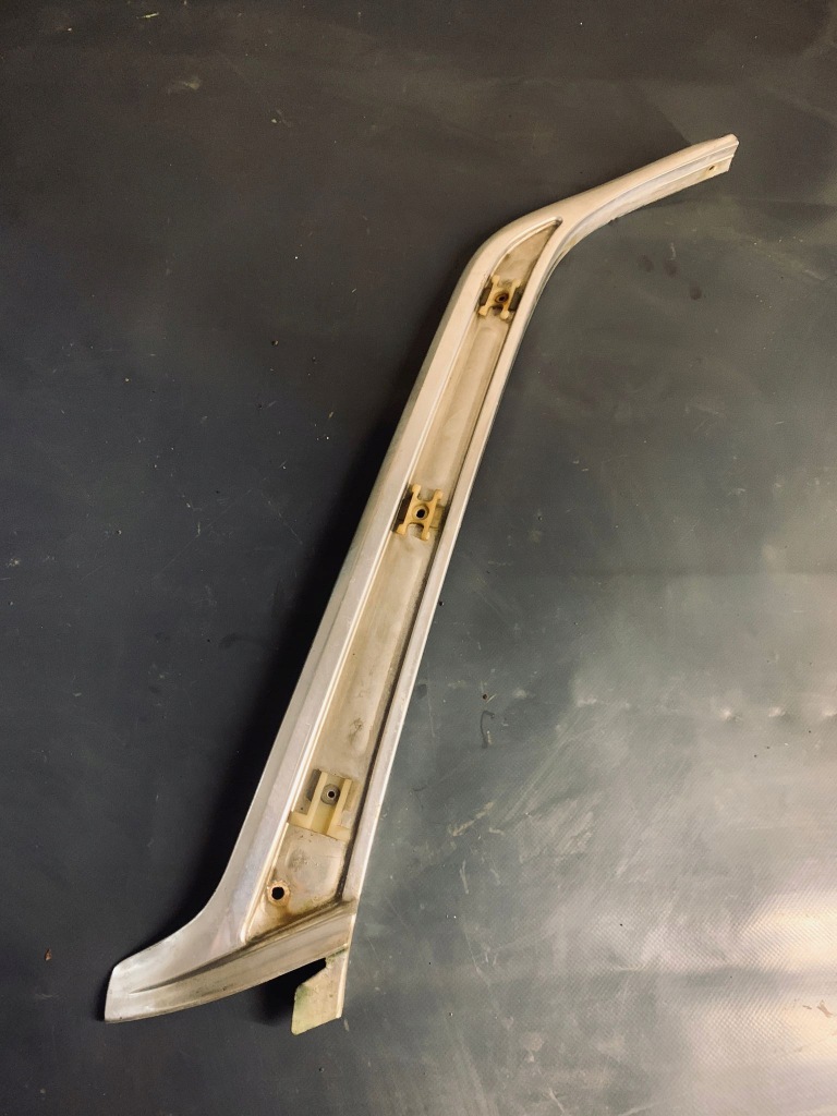 Купить Mercedes w116 защита накладка стойка хром перед левая