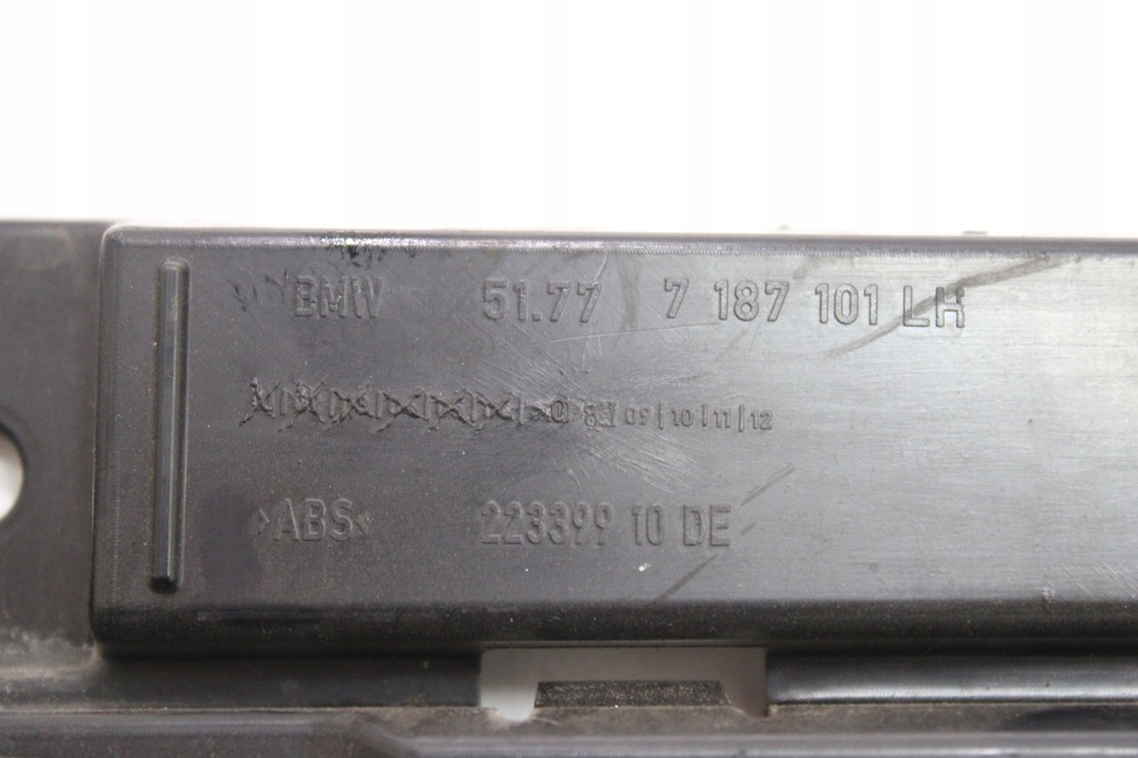 фото №8, Bmw f01 f02 направляющая кронштейн порог левая 7187101 левый