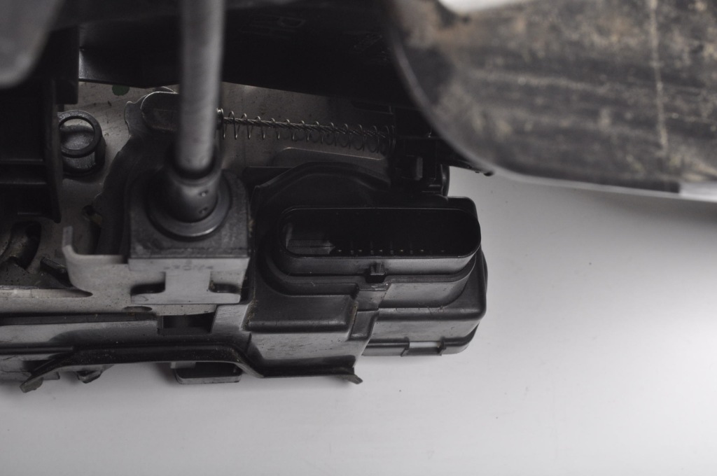 фото №8, Volvo s60 ii v60 xc60 ii s90 ii замок двері правий перед передній 31462456