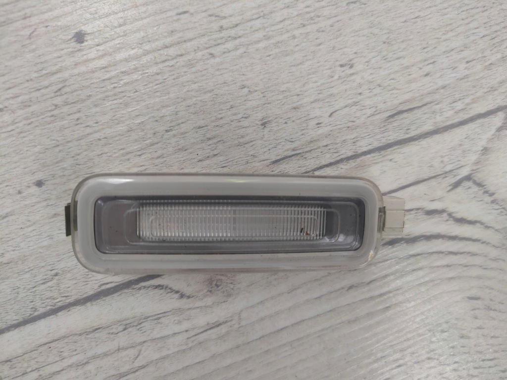 фото №1, Audi q7 4m ii tt 8s e-tron лампа кабины освещение свет led 4m0947105