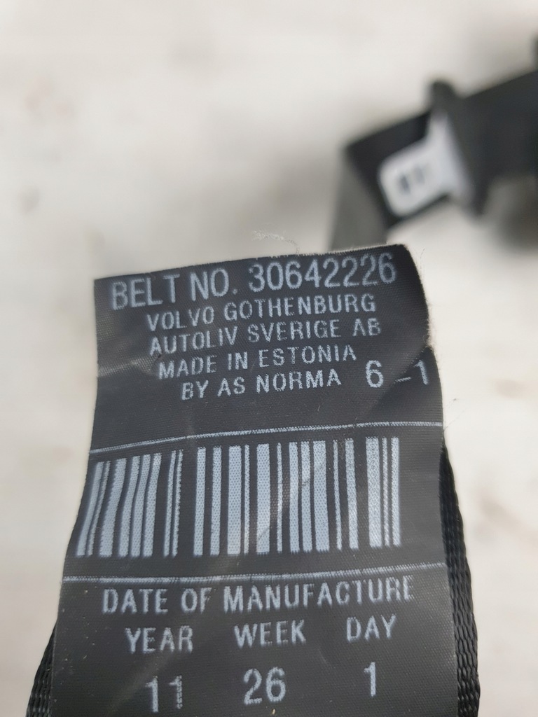 фото №5, Pas безпеки натягувач правий задня volvo c30
