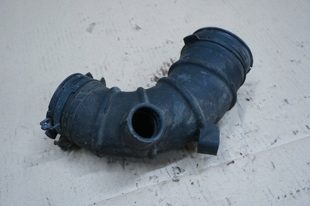 фото №1, Toyota rav4 wąż шланг труба воздуха 2,0 vvti 00-05r