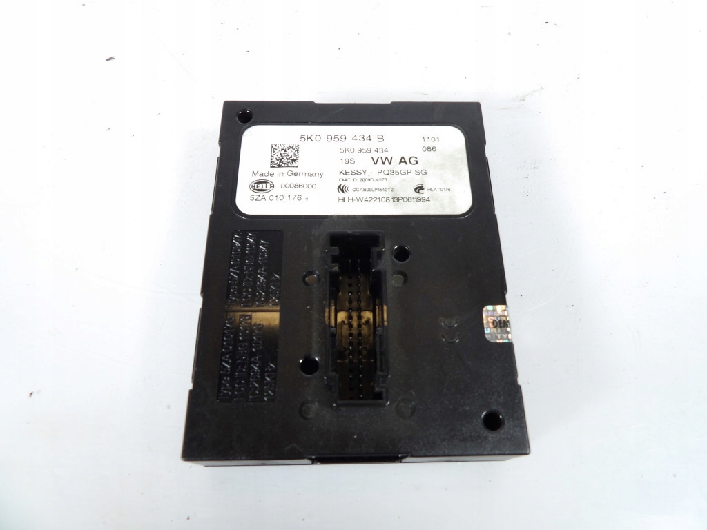 фото №1, Skoda superb ii 2.0tdi модуль kessy 5k0959434b