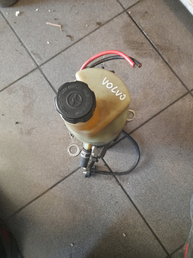 фото №1, Volvo c30 насос усилителя 31202089af