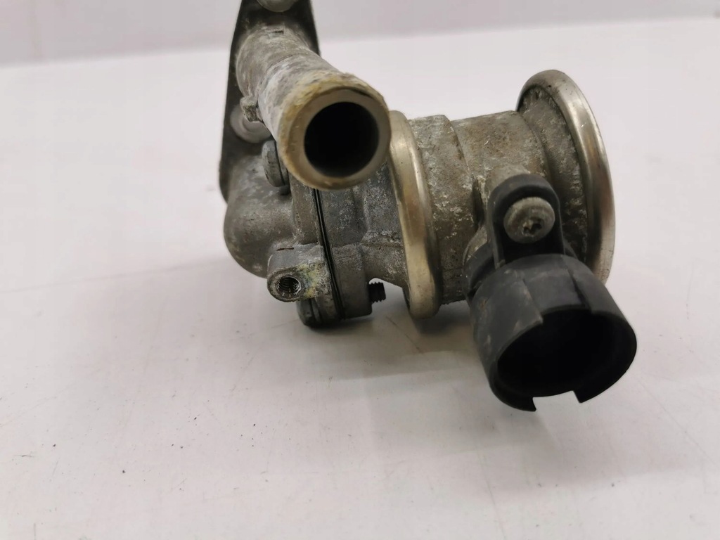 фото №5, Porsche cayenne 9pa 2005 термостат