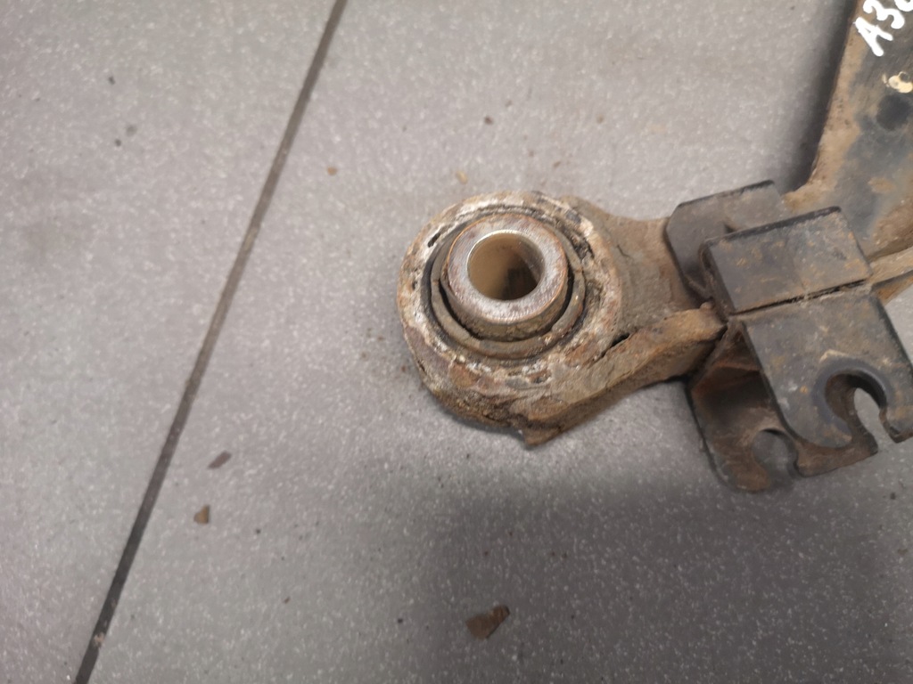 фото №4, Рычаг левый задняя audi a3 8p 1k0505323n