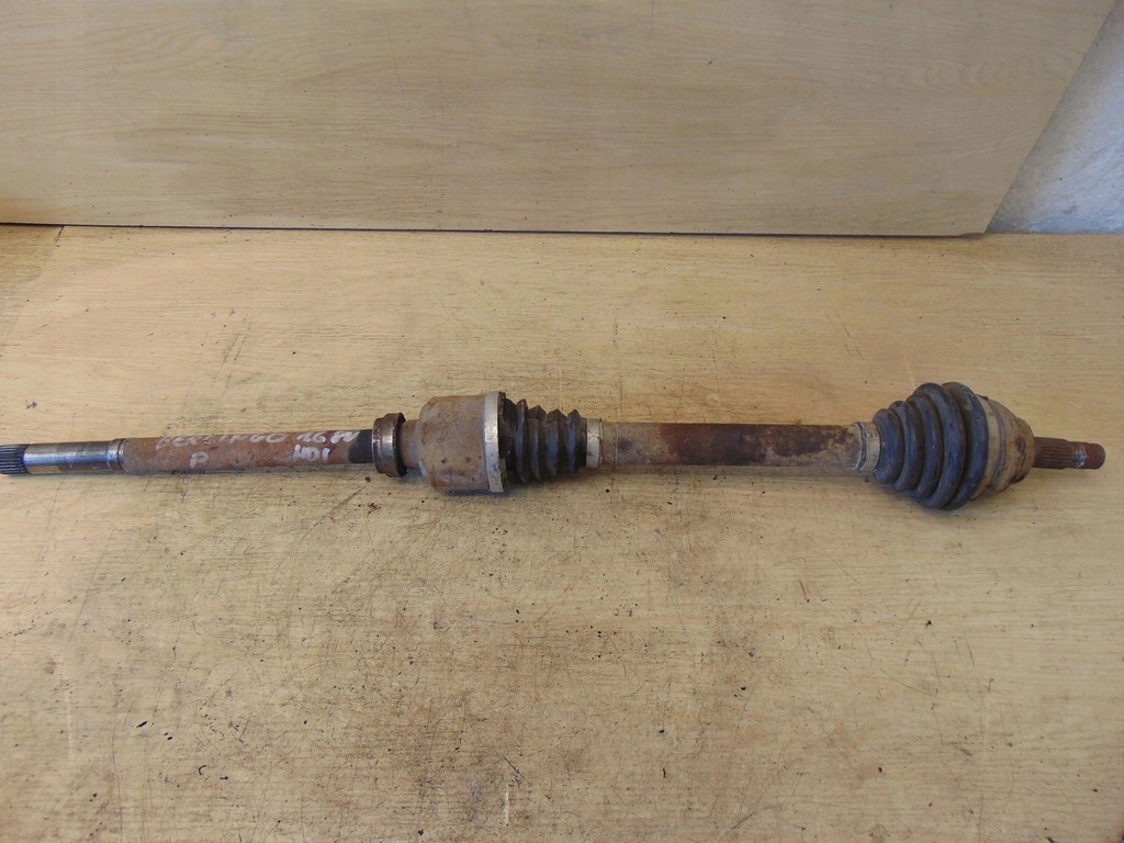 фото №1, Привідний вал права перед citroen berlingo iii 1.6 hdi