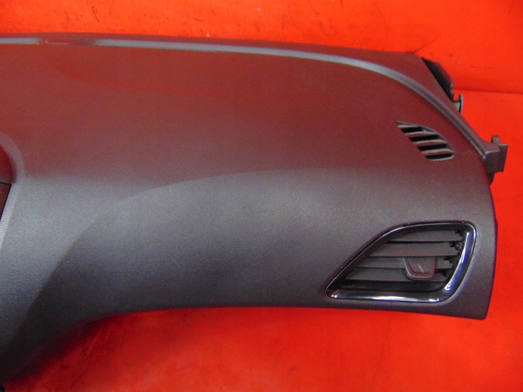 фото №14, Opel karl 14- приборная панель приборная панель консоль подушки безопасности подушка безопасности ремни