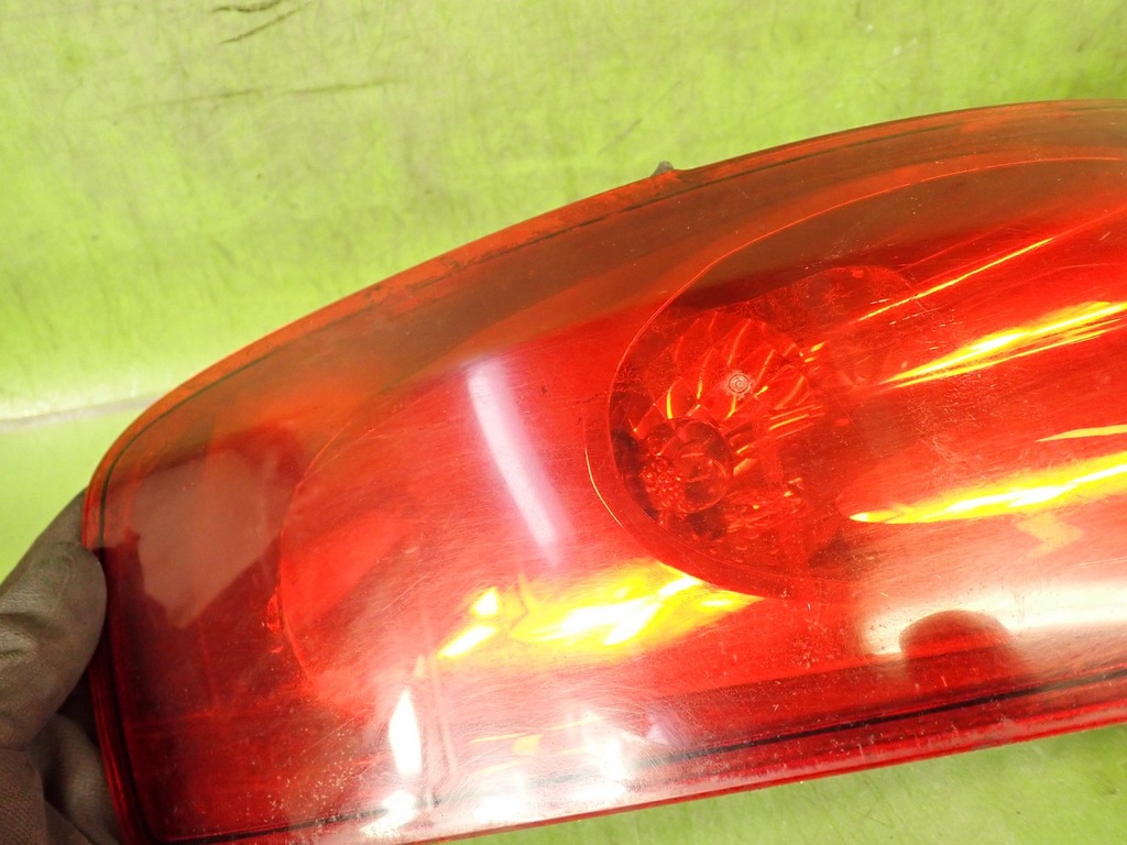 фото №10, Лампа левая задняя задняя fiat croma ii 05r kombi 51727252 51727250