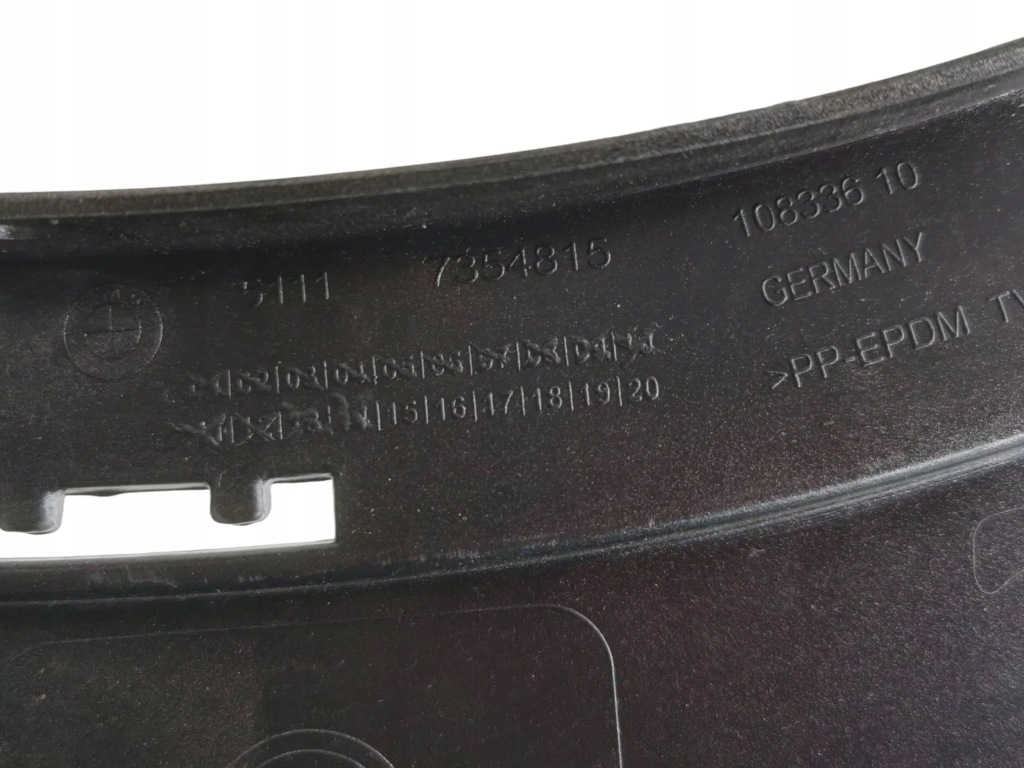 Бампер, решётка радиатора, решётки радиатора, решётка средняя, диффузор bmw x-1 f48 Киев