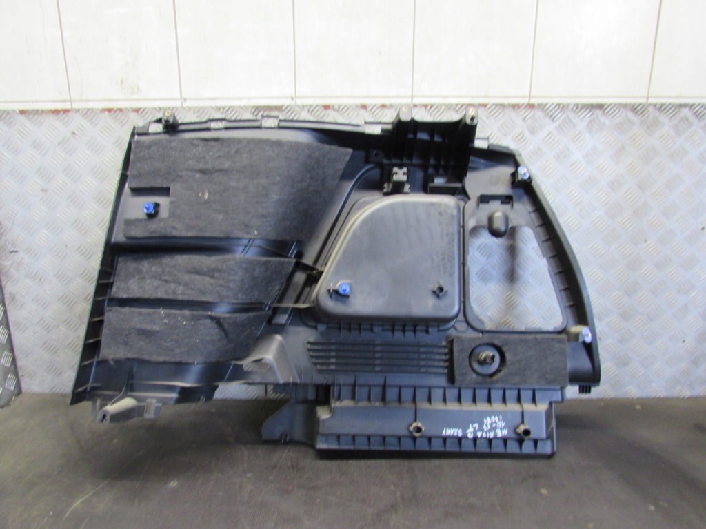 Купить Обшивка багажника левый задний  475498858 opel meriva b 10-13r.