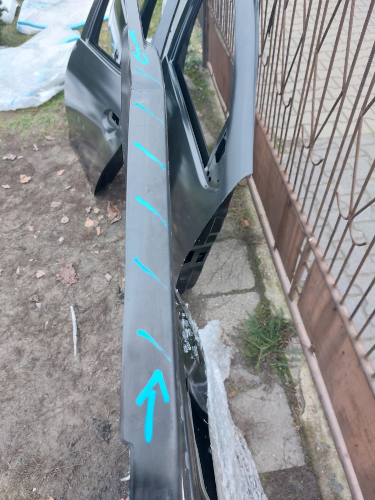 фото №4, Дверь правое передние renault scenic iv 16-