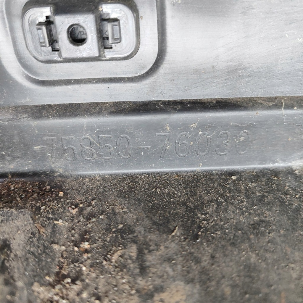 фото №7, Lexus ux 2019 правая сторона порог