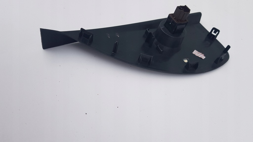 фото №4, Заглушка панели, подушка безопасности правая renault clio iii eu