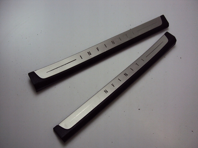 фото №1, Накладки порогові infiniti fx45 2005 r