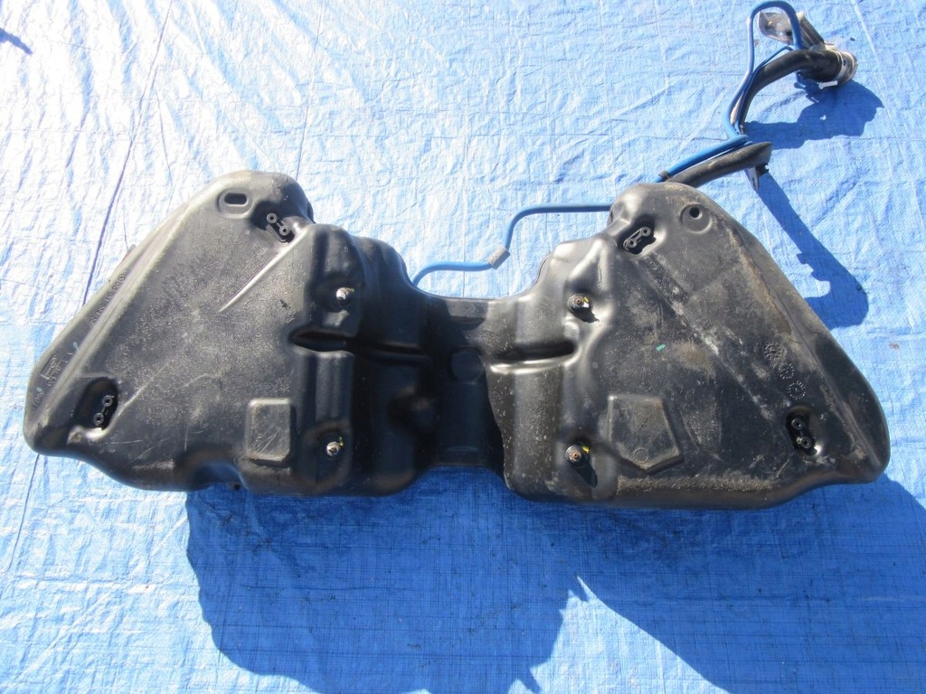 фото №9, Mercedes glk x204 2.2d 2010 бак топлива bak