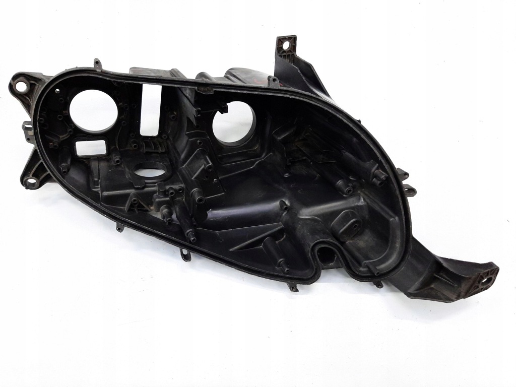 фото №1, Bentley flying spur корпус корпус фара права