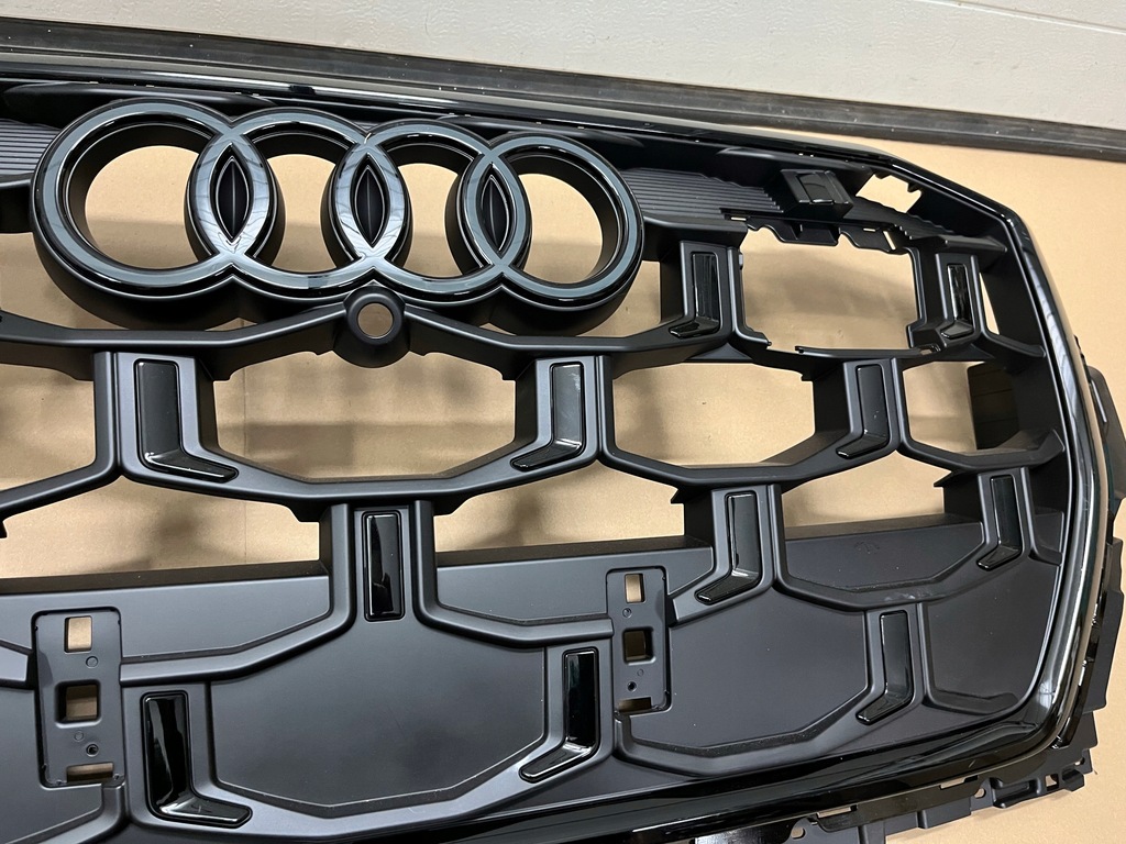 фото №8, Решітка радіатора audi q7 4m0 lift 2024 4m0853651bd решітка радіатора audi q7 ii lift brand