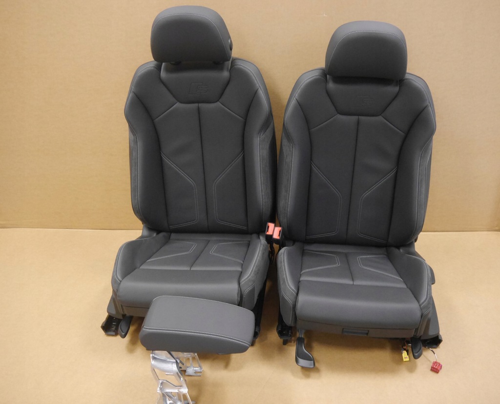 фото №1, Audi q3 83a сидіння шкіра оббивка s-line