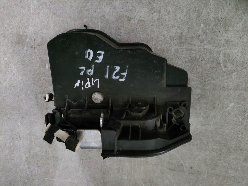 фото №1, Bmw f21 замок дверь левый перед europa 4 pin