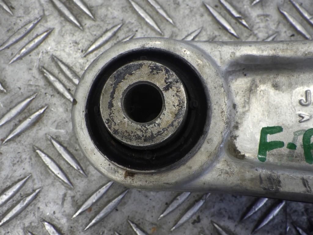 фото №8, Важіль передній правий jaguar f-pace