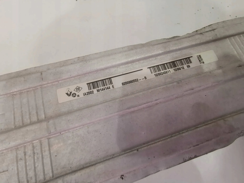 фото №5, Dacia duster 2010 радіатор повітря інтеркулер