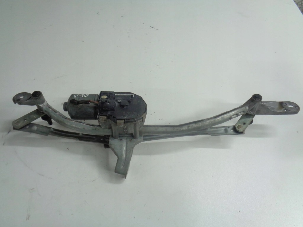 фото №1, Bmw 5 f10 f11 механизм дворник перед