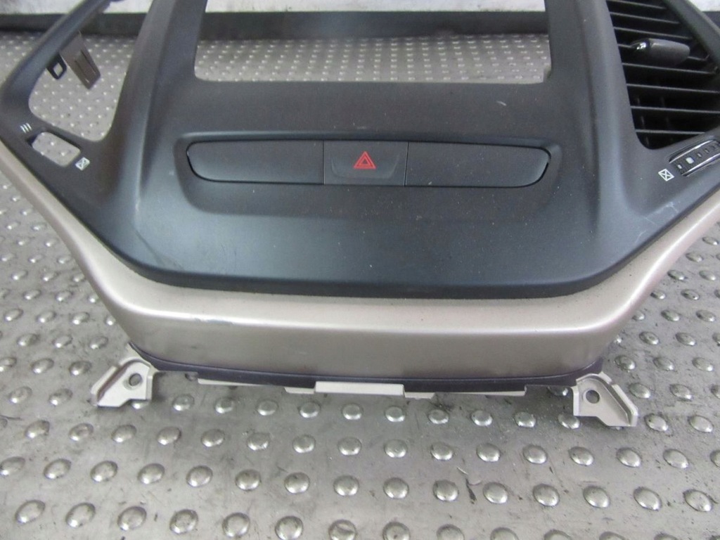 фото №4, Jeep cherokee kl 2017 рамка корпус захист радіо