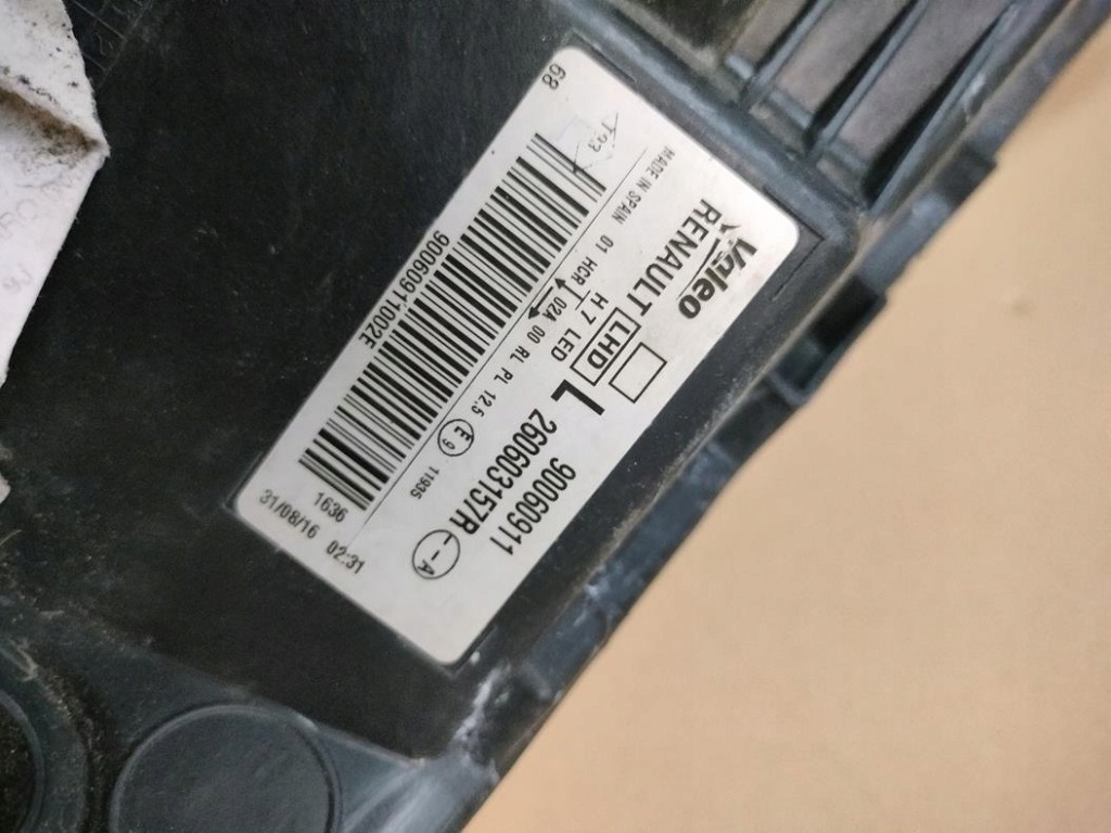 Фара левая правый  megane iv короткий led европа  в хорошем состоянии Недорого