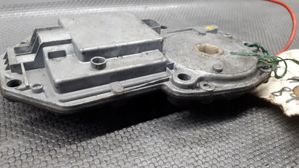 фото №7, Моторчик люк peugeot 405