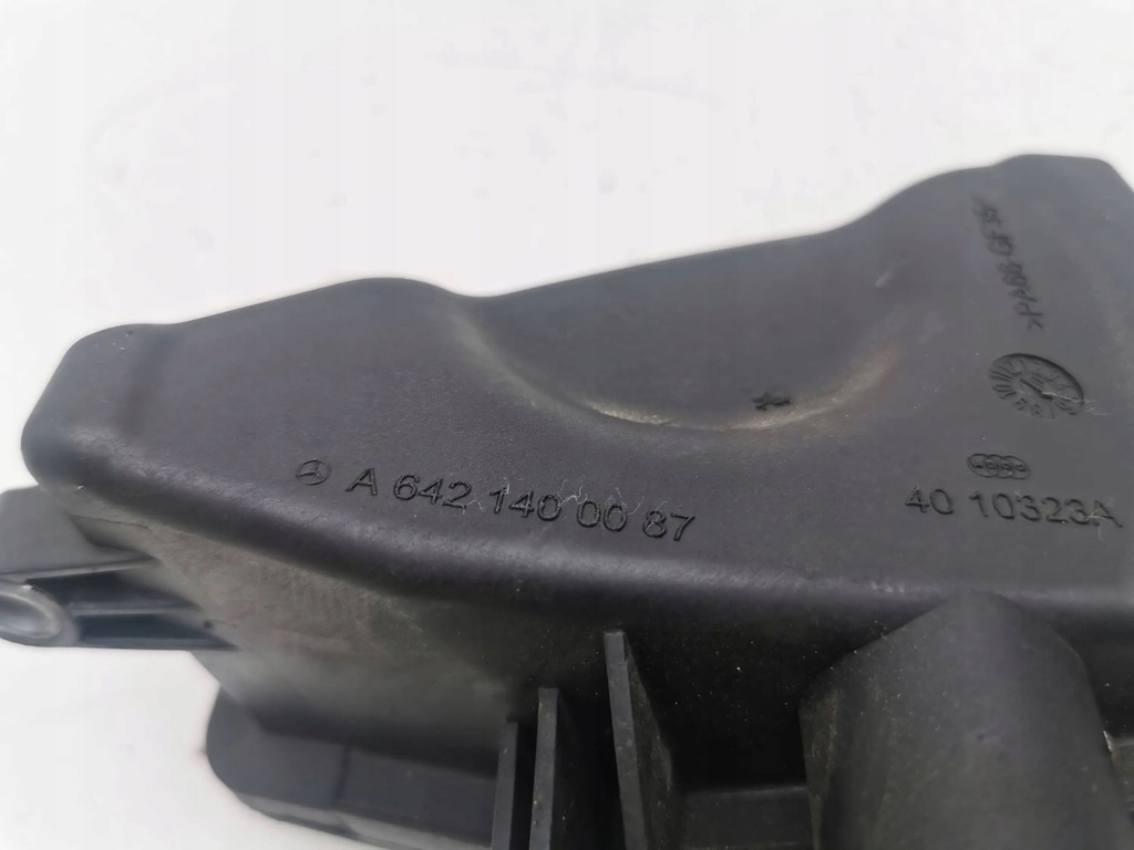 фото №8, Jeep grand cherokee wk 2006 резонатор / воздухозаборник воздуха