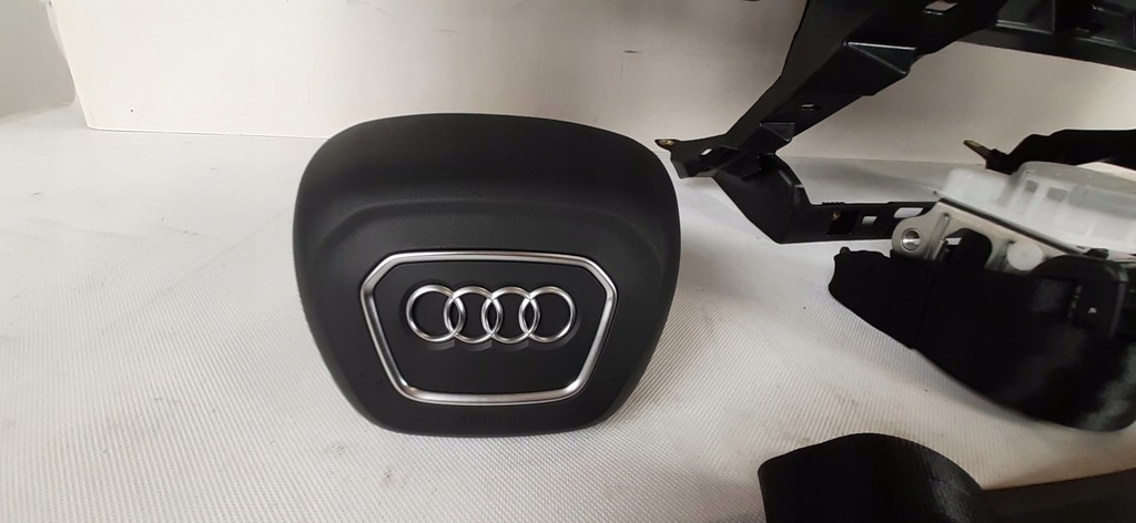 фото №7, Audi q8 панель приладів приладова набір подушка безпеки