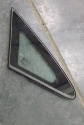 фото №1, Opel corsa d стекло кузовная правая