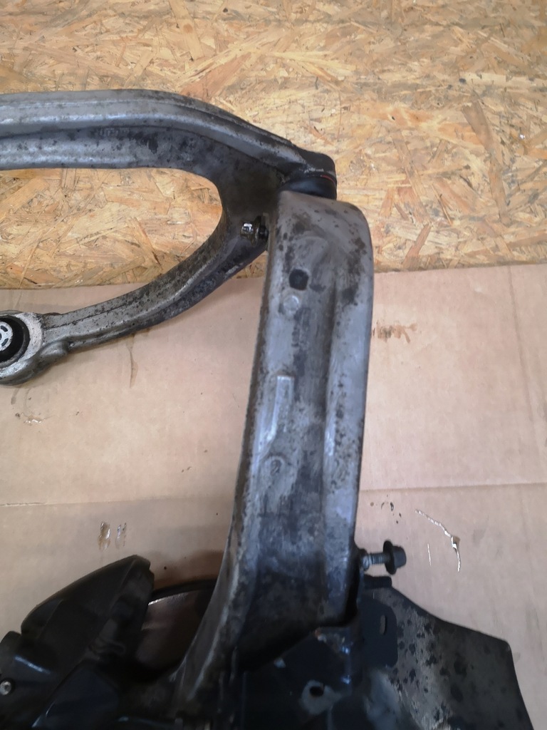 фото №7, Alfa romeo stelvio поворотный кулак левый перед 4x4