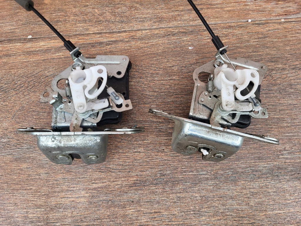 фото №5, Jeep grand cherokee wk commander 5-10r xk замок крышки багажника