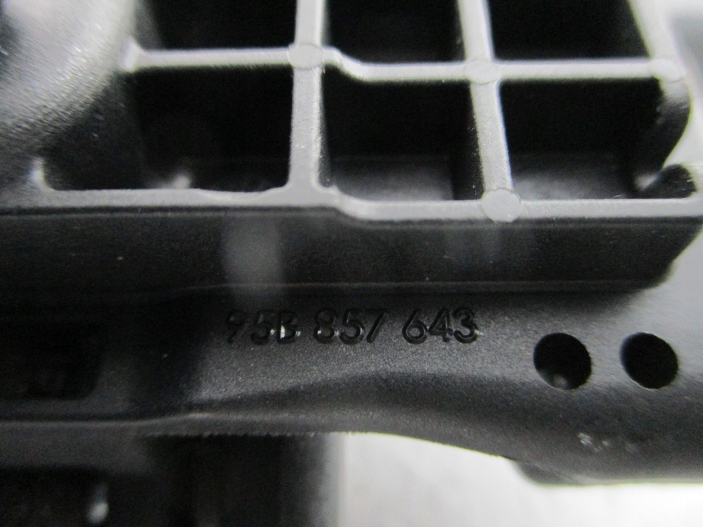 фото №4, Тримачі ручки porsche macan 95b 95b857644