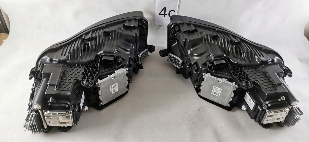 фото №9, Vw touareg full led лівий правий relektor повний