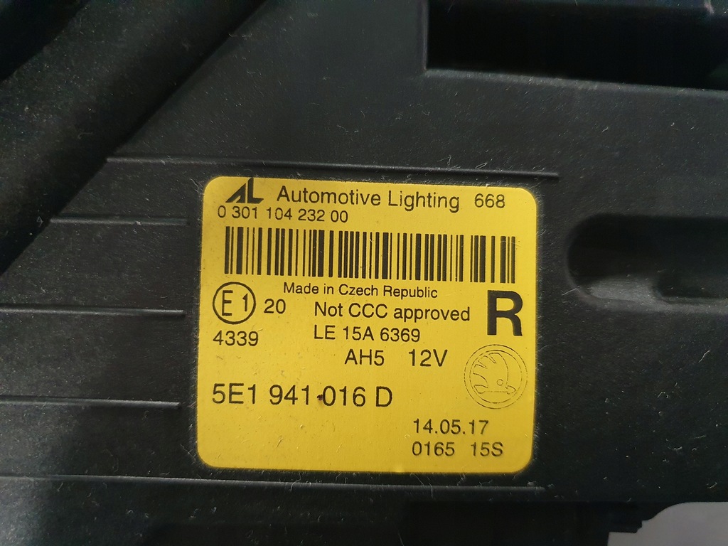 фото №9, Лампа правая перед передняя skoda octavia iii lift