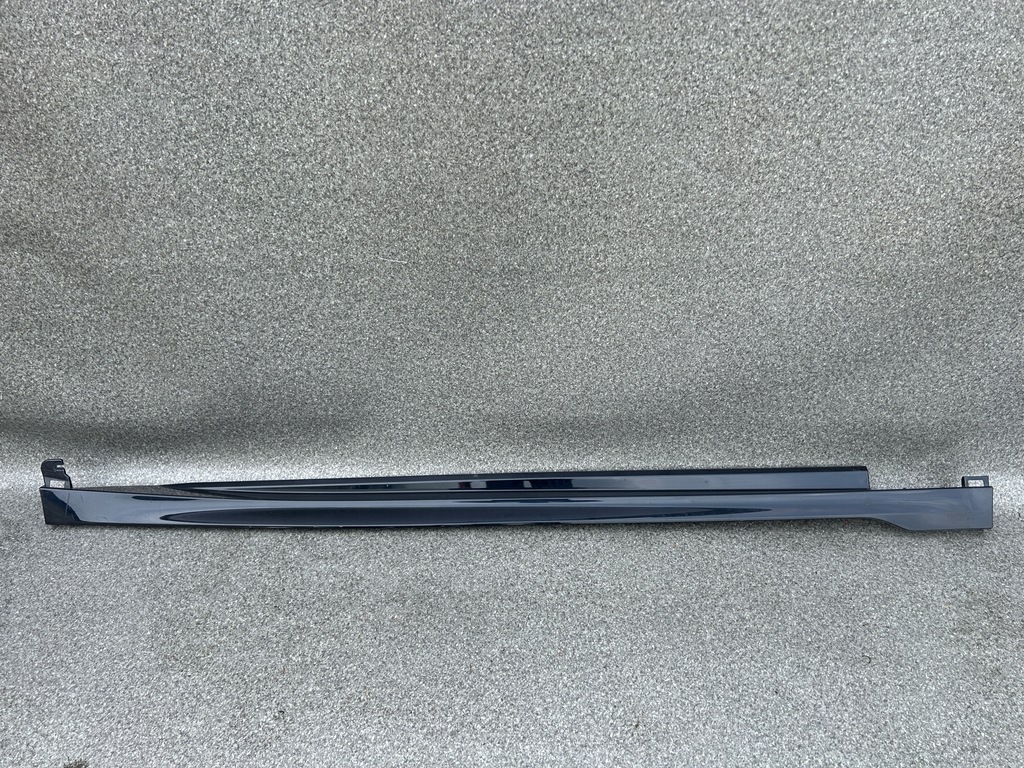 фото №1, Молдинг поріг права bmw x6 g06 8069996
