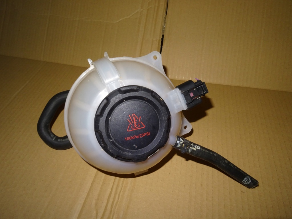 фото №1, Skoda fabia iii lift бак розширювальний