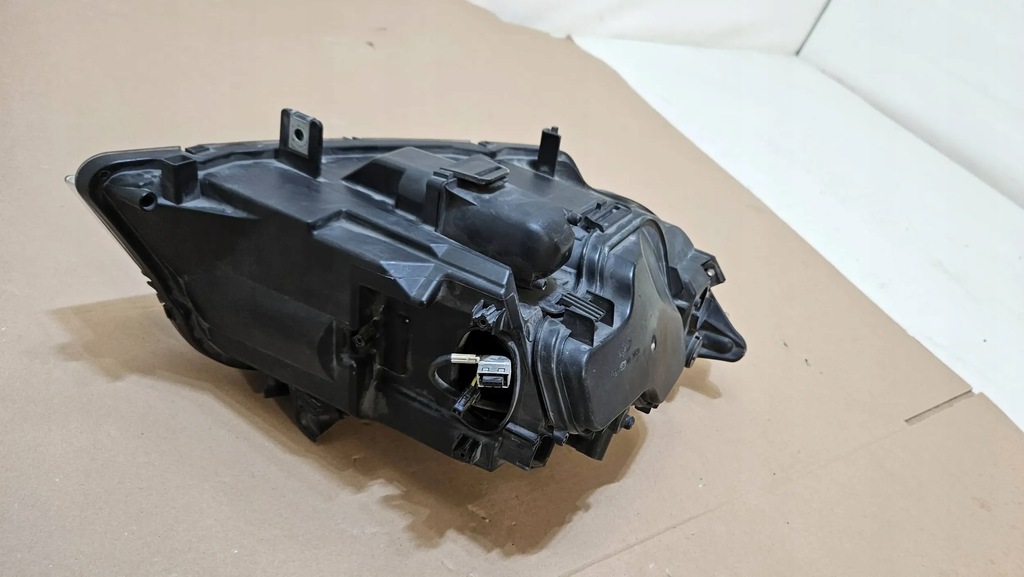 фото №10, Лампа перед передняя левая bmw 3 e90 e91 przed lift bi-xenon 6942737