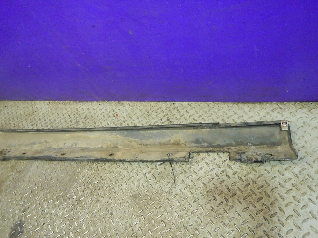 фото №7, E-klasa w212 kombi порог левый молдинг a2126900740l