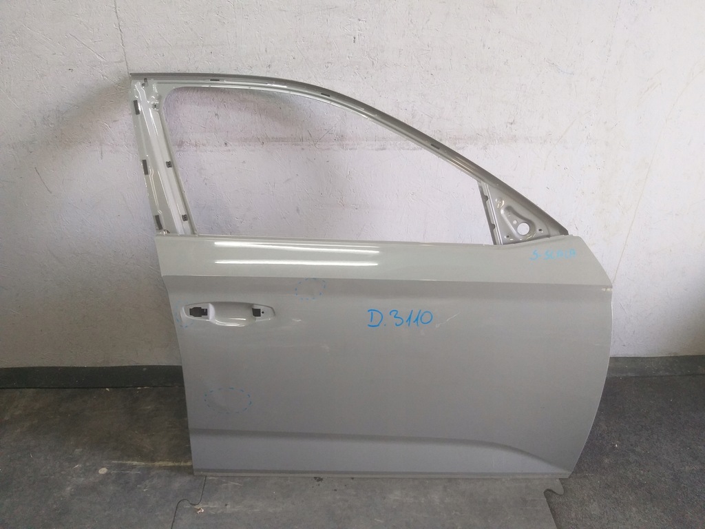 фото №1, Дверь перед правое skoda scala
