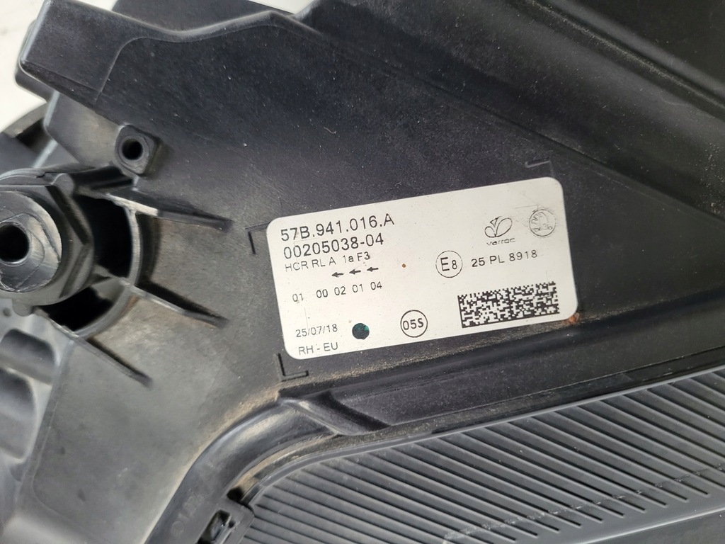 фото №10, Skoda karoq правая лампа перед передняя led